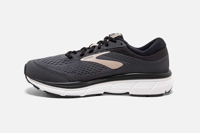 brooks dyad 10 sale