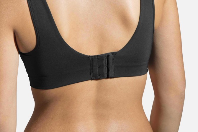 brooks jubralee sports bra