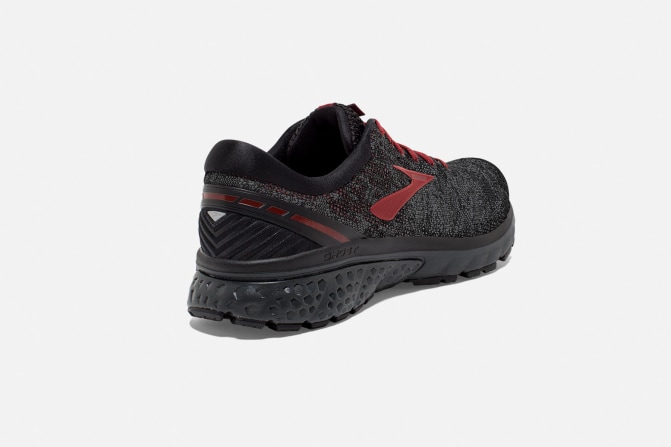 brooks ghost 11 black merlot