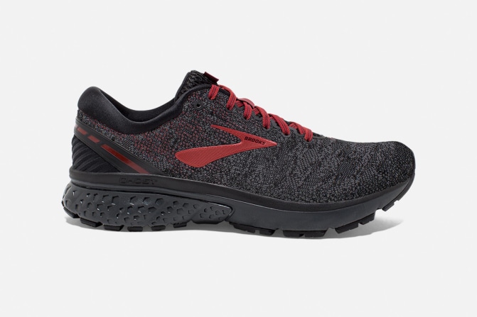 brooks ghost 11 black merlot