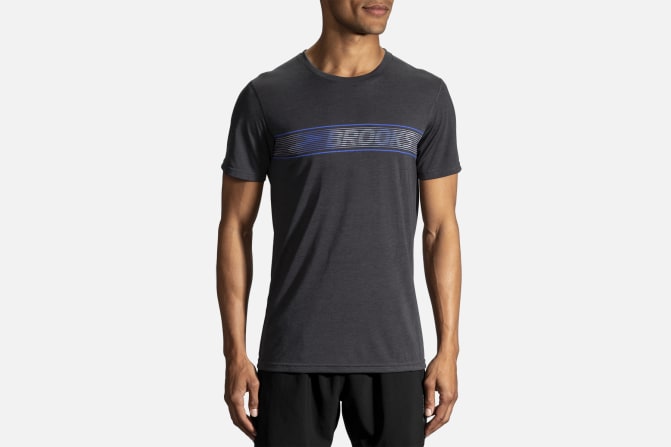 brooks sports clothing