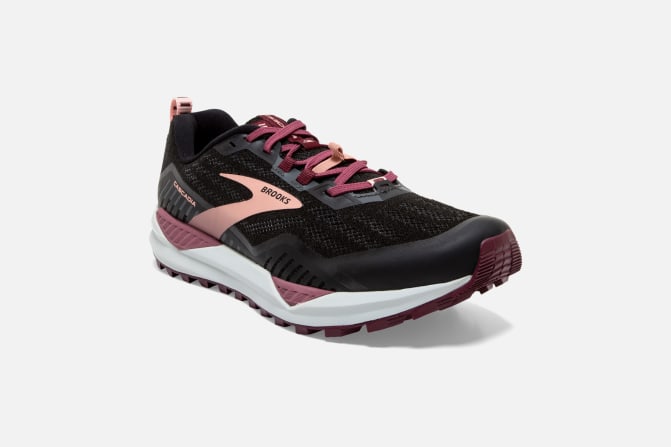 brooks women's cascadia trail running shoe