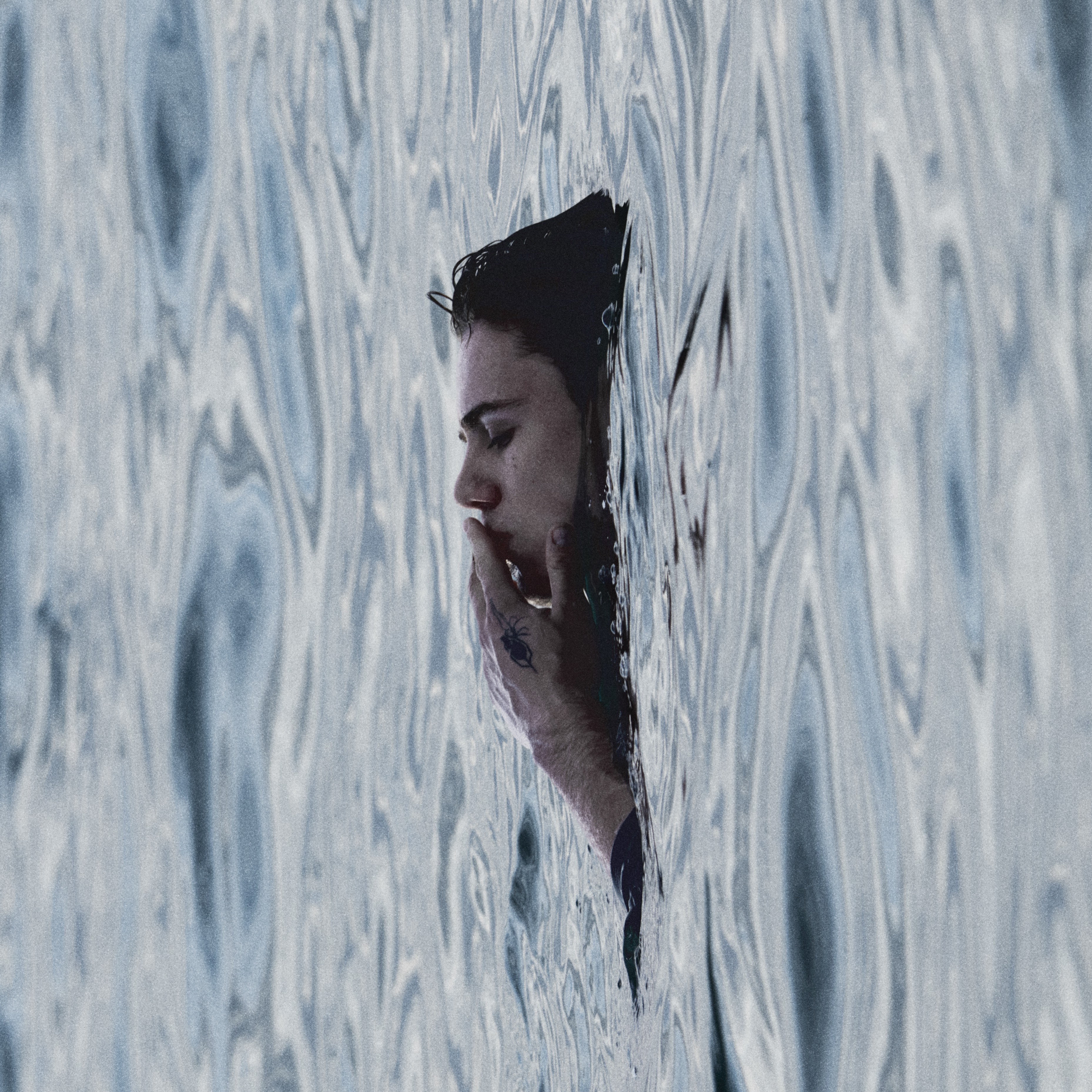 w2n7paeqxoxeos2oar32.jpg