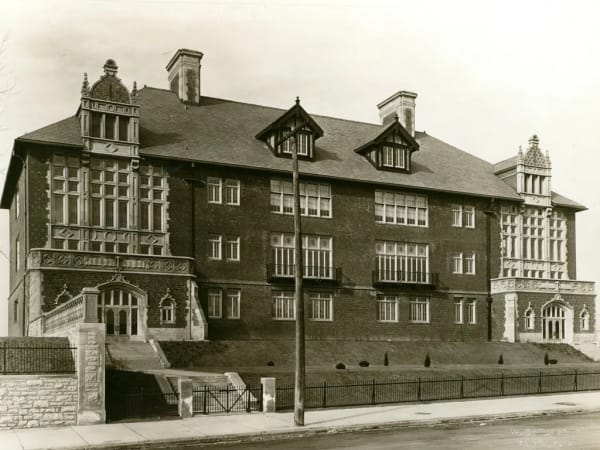 Scruggs School