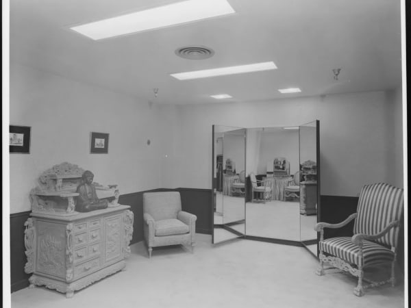 Kessler Fur Company Dressing Room, Blustein's Bride's House Building