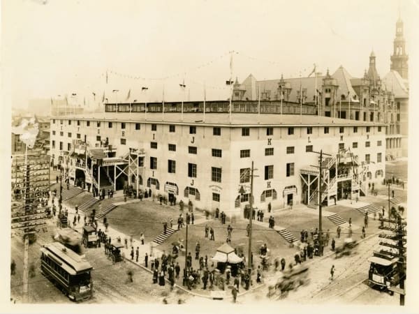 Republican National Convention on City Hall grounds