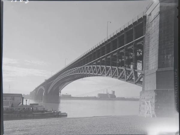 Eads Bridge