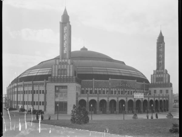 Saint Louis Arena, 5700 Oakland Avenue