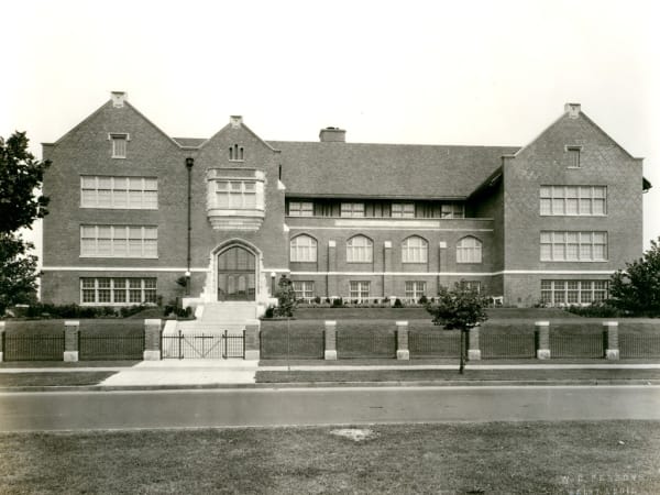 John Scullin School. 4160 North Kingshighway Boulevard.