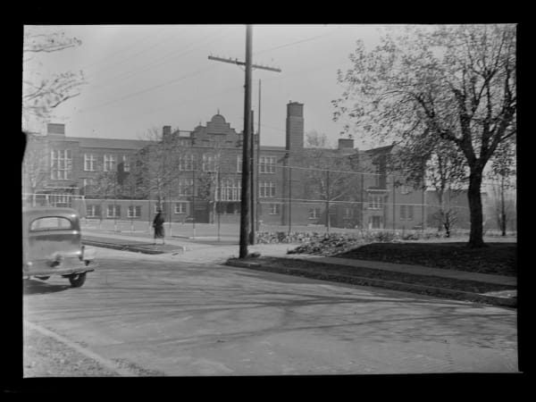 Oak Hill School: School Buildings