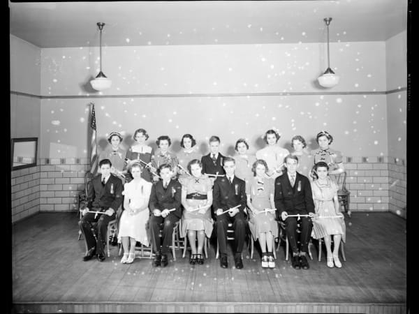 Gundlach School: Graduates - January 1938