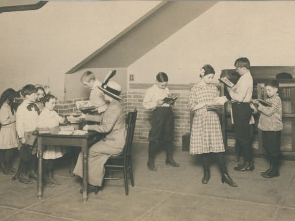 Franklin School Book Deposit