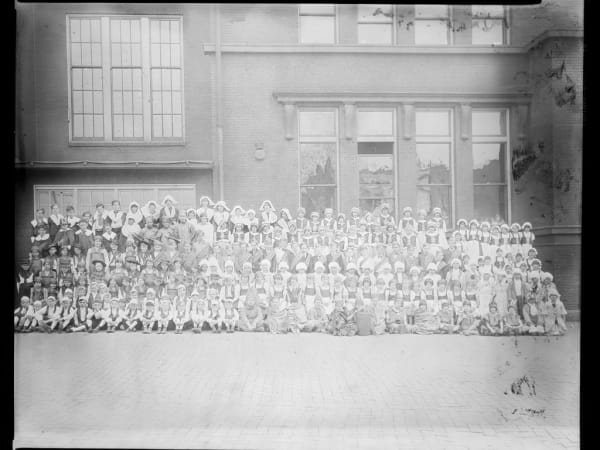 Fremont School: Pageant, Americas Child Group 1