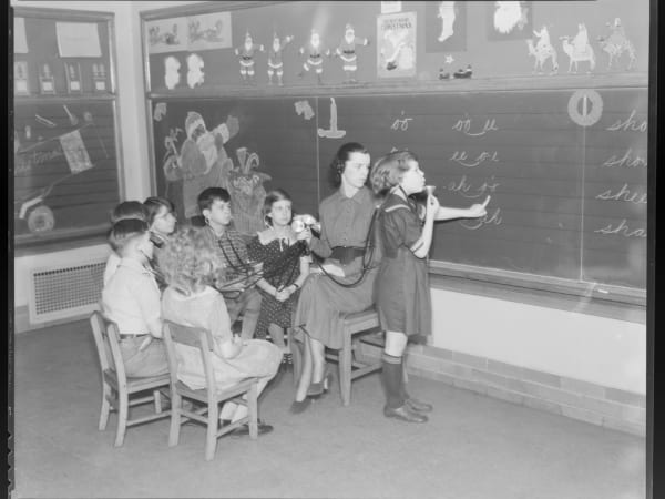 Gallaudet School: Acoustic Training