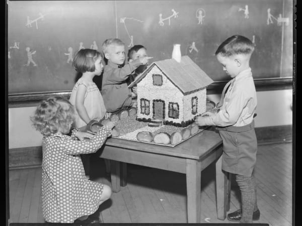 Lafayette School: Kindergarten - Health Project ('Our Health House')