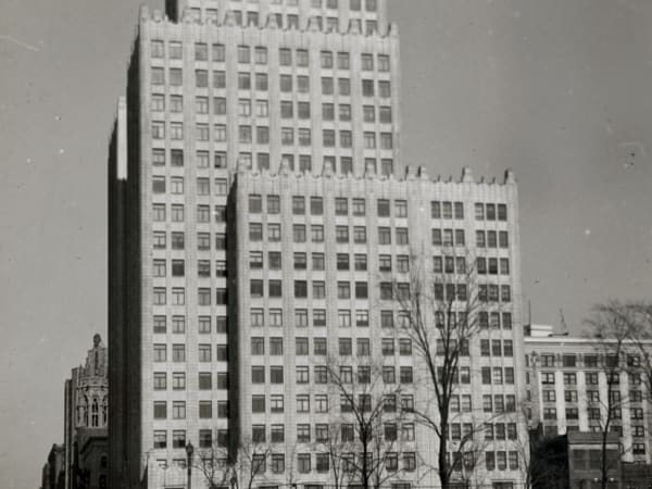 Mo-Pac [Missouri-Pacific] Building. 210 - 12 North Thirteenth Street
