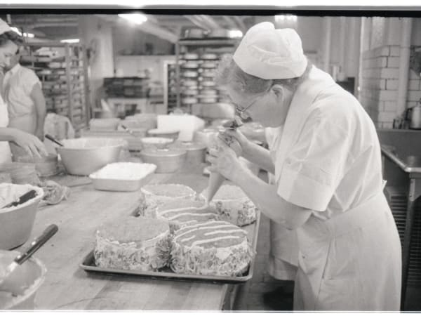 Stix, Baer, and Fuller Workers in the Downtown Candy and Bake Shop