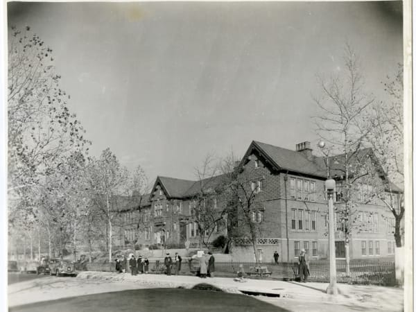 Shepard School, 3450 Wisconsin