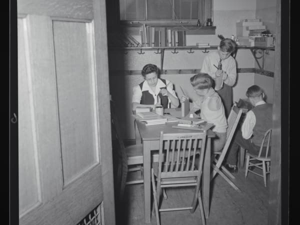 Farragut School: Student Group