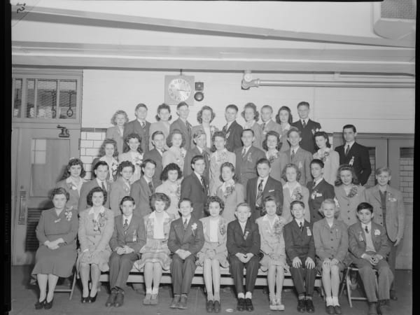 Farragut School: Graduates - January 1943