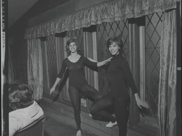 Roosevelt High School: Dance Program