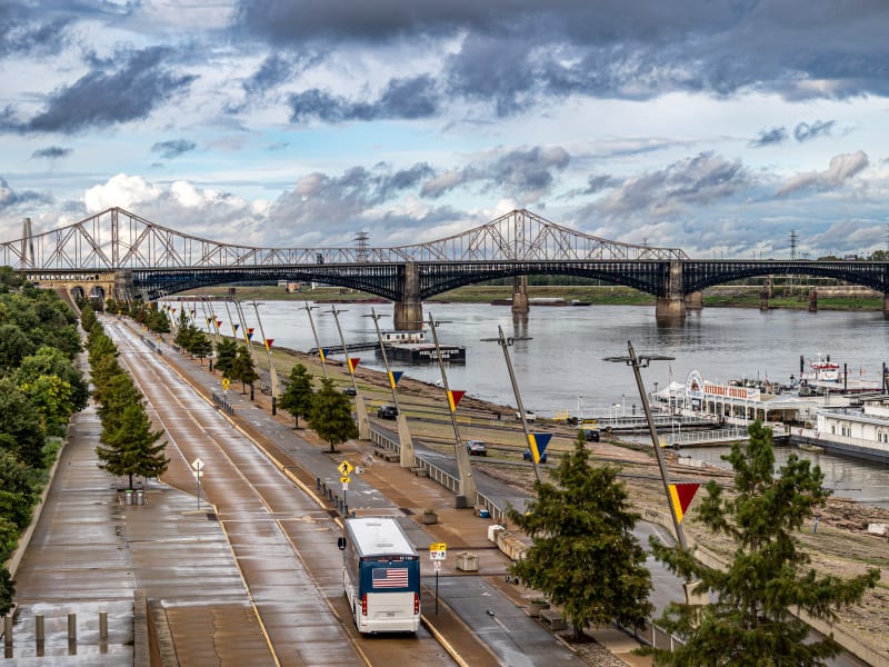 Eads Bridge