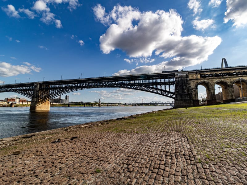 Eads Bridge