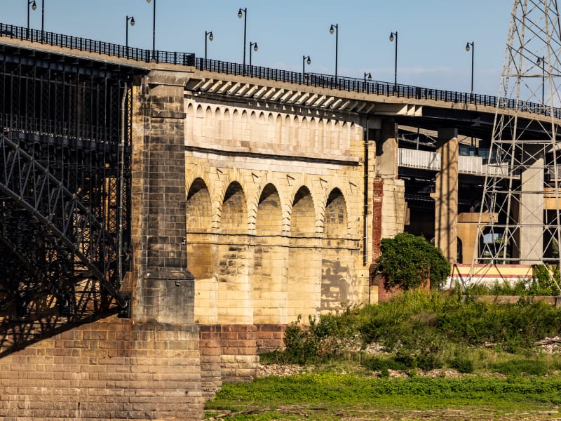 Eads Bridge