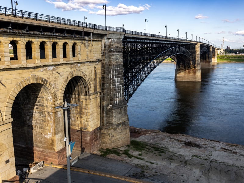 Eads Bridge