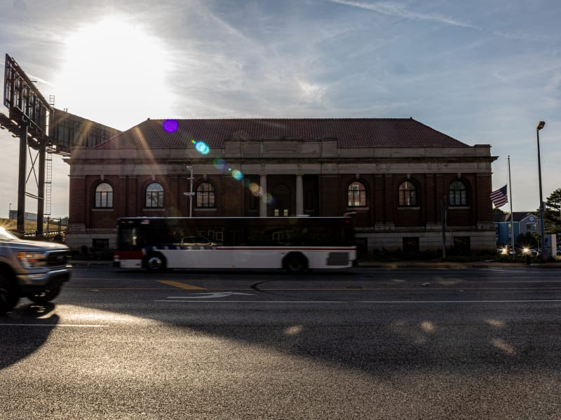 Barr Branch Library