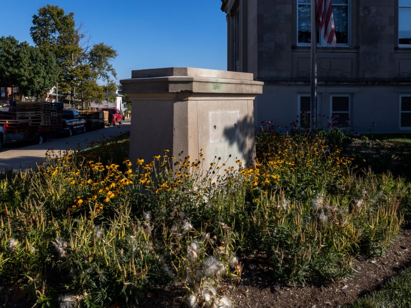 Carondelet Branch Library