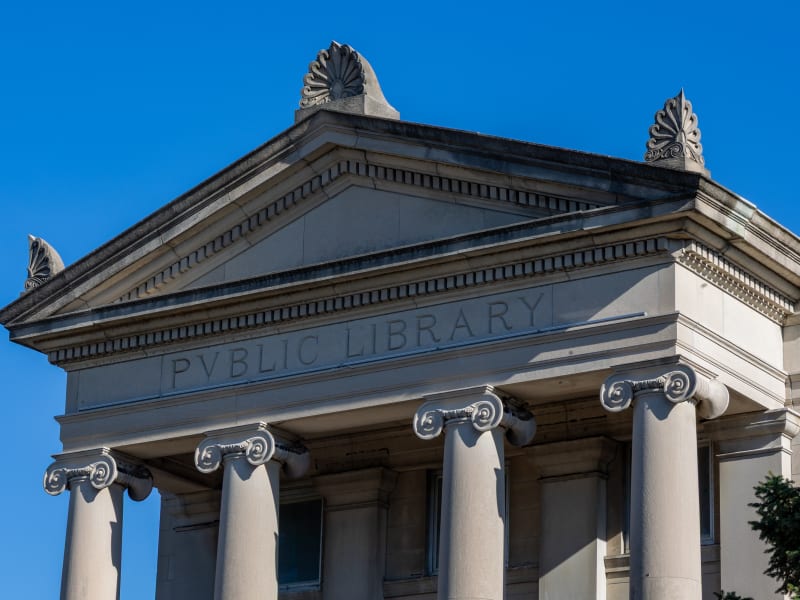 Carondelet Branch Library