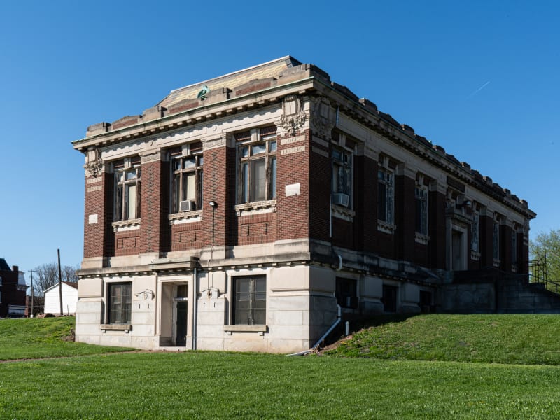 Divoll Library