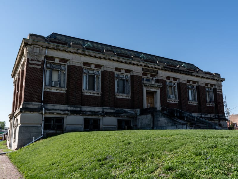 Divoll Library