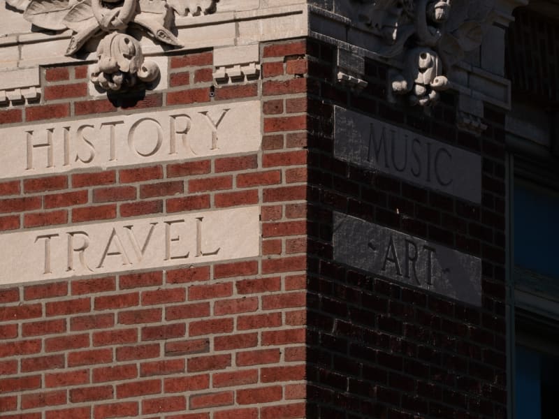 Divoll Library