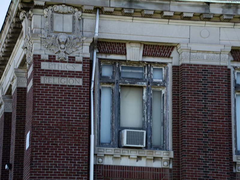 Divoll Library