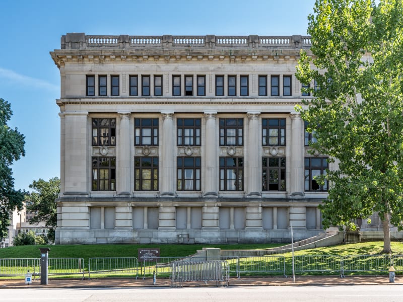 Municipal Courts Building