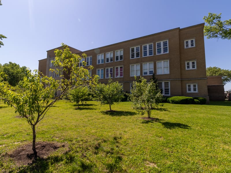 Mallinckrodt School
