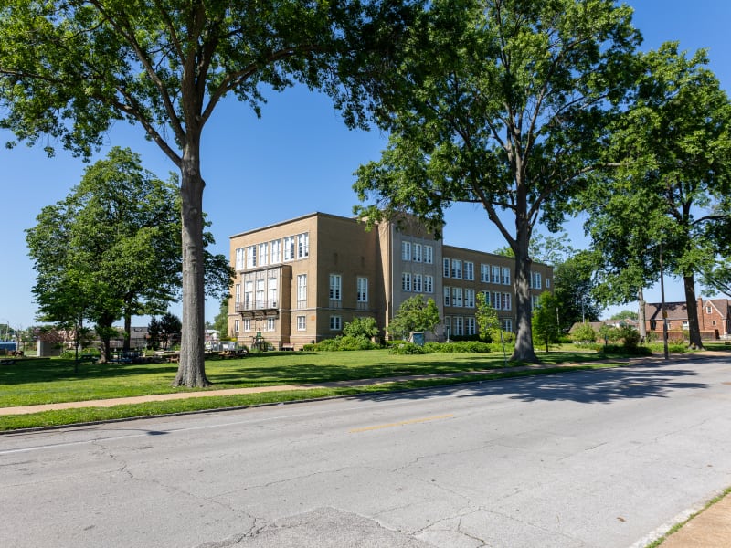 Mallinckrodt School
