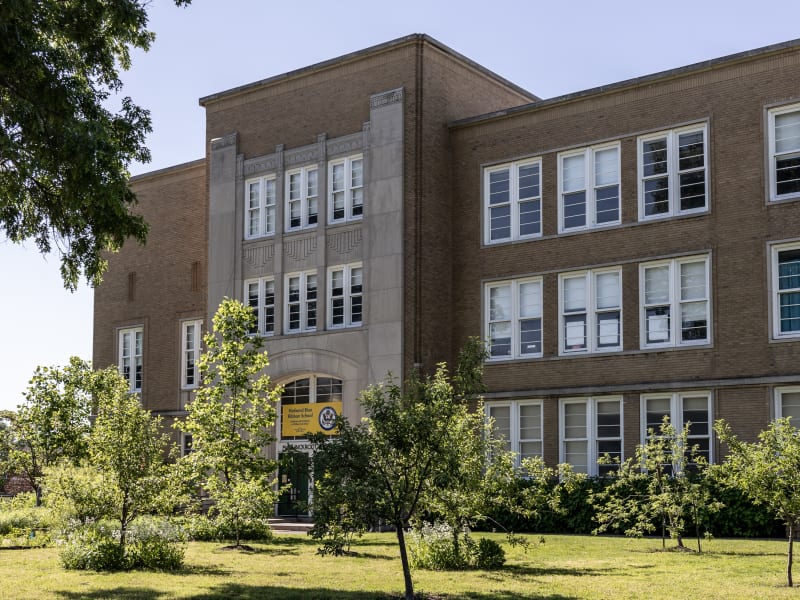 Mallinckrodt School