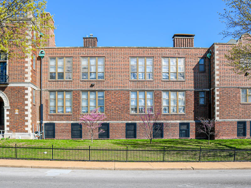 Oak Hill School