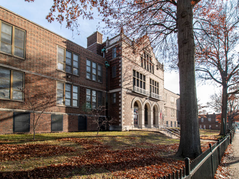 Oak Hill School