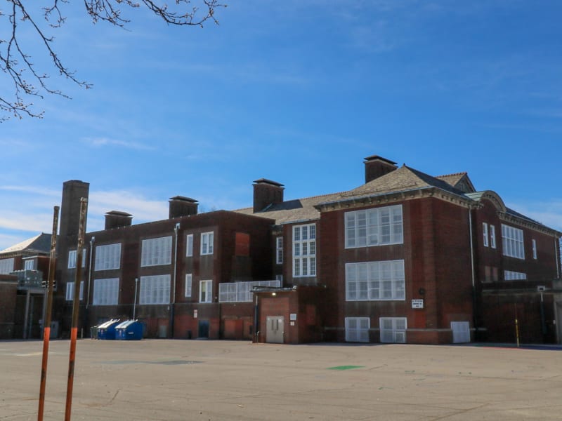 Pierre Laclede School
