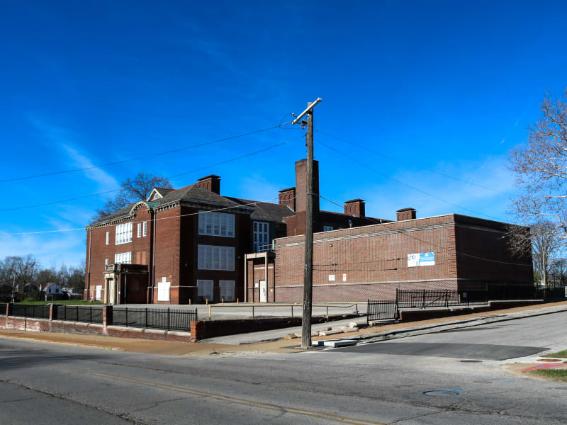 Pierre Laclede School