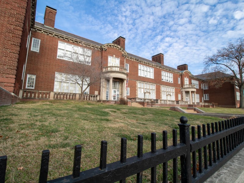 Pierre Laclede School
