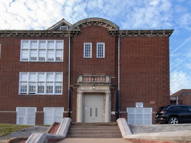 Pierre Laclede School