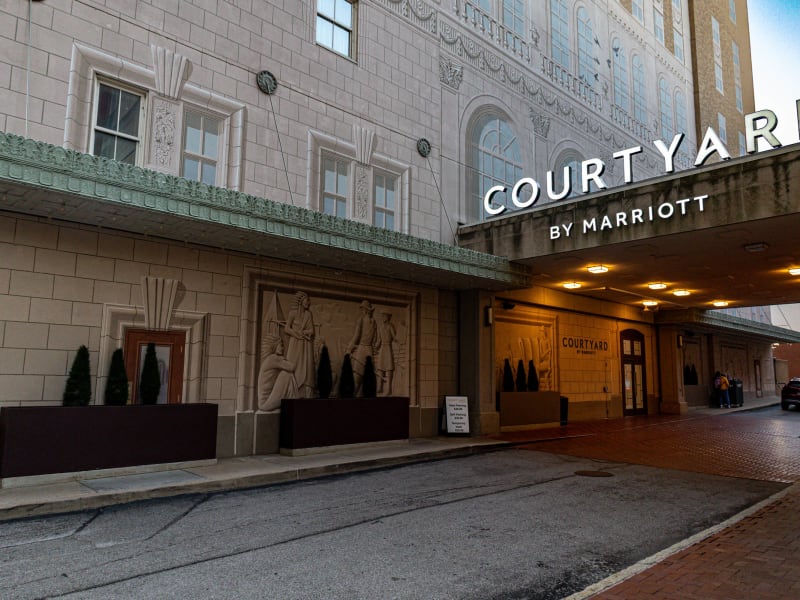 Lennox Hotel
