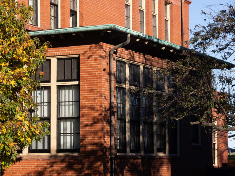 Mount Pleasant School