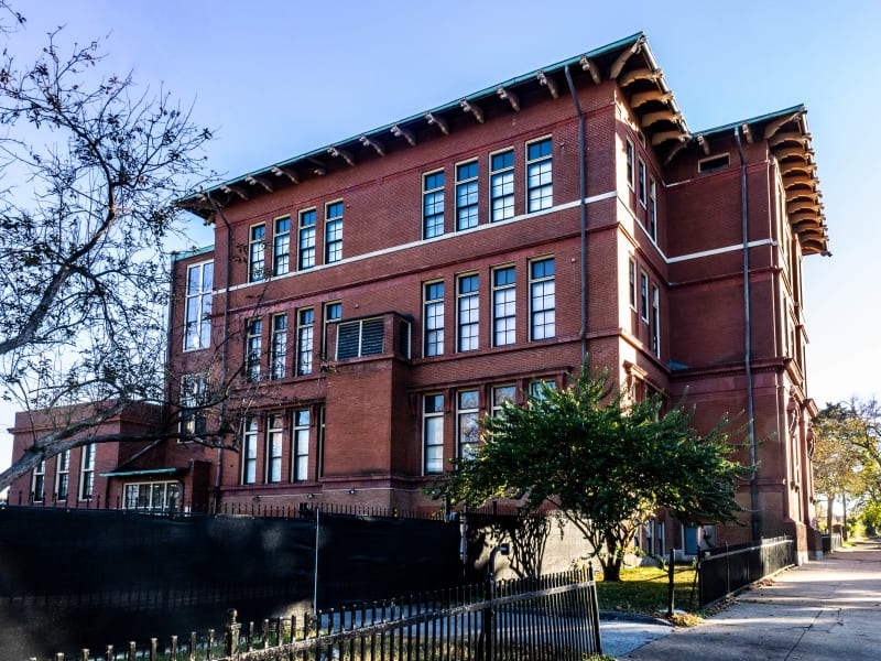 Mount Pleasant School