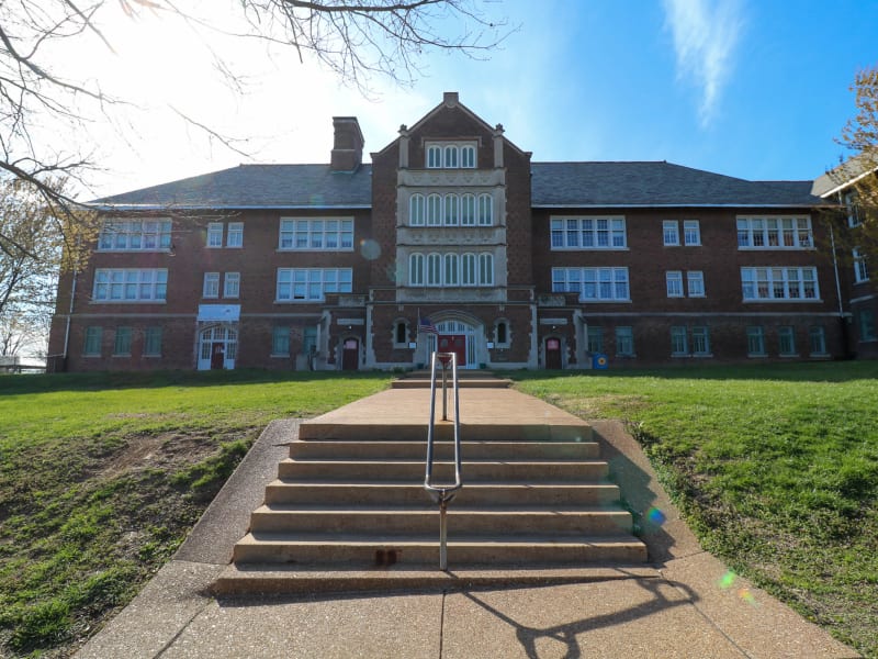 Roe School (1919)